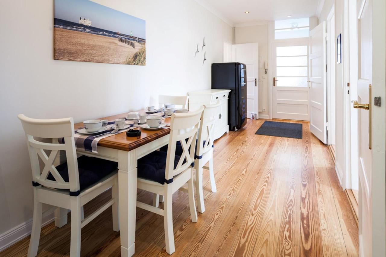 Villa Warnemuende Ferienwohnungen 罗斯托克 外观 照片